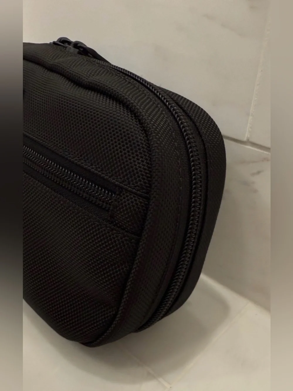 NEW Tumi + 8.0” x 4.5” Ballistic Nylon Zip Around Case - SOLID BLACK